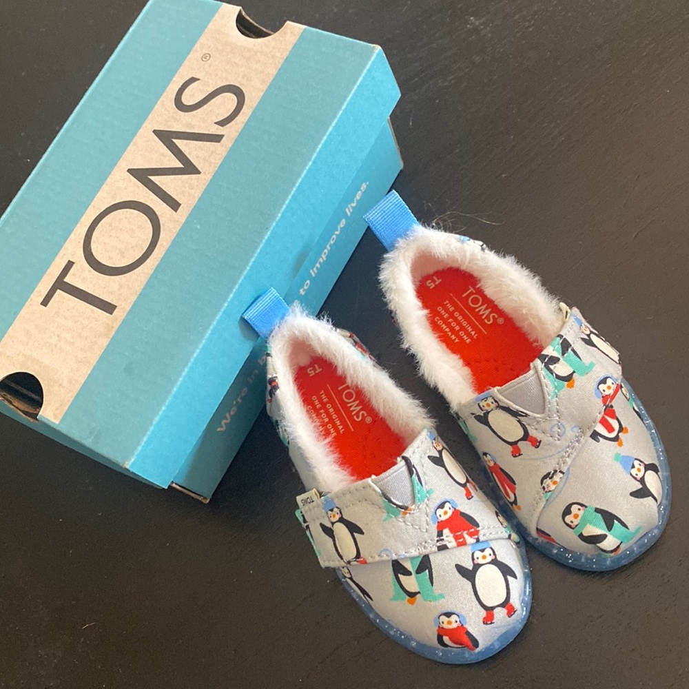Toms Alpargata Glacier Grey Winter Penguins with Faux Fur - size 5 toddler